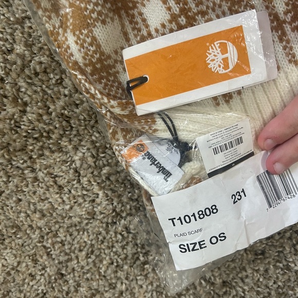 NWT Timberland Scarf Buffalo Plaid One Size in Package  Brown Outdoor Women’s - Picture 6 of 8